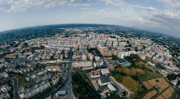 Putignano Apulia miasta domów i dróg w zdjęcie vr 360 Drone Włochy — Zdjęcie stockowe