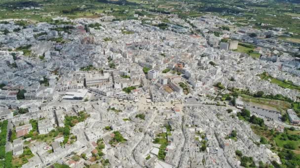 Trulli ville Alberobello Pouilles en Italie Drone 4k vol — Video