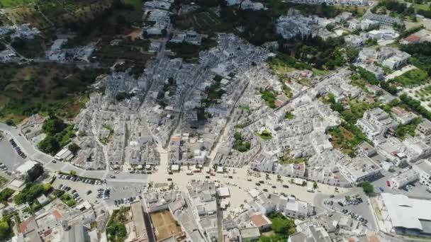 Trulli města Alberobello Apulie Itálie DRONY 4k letu — Stock video