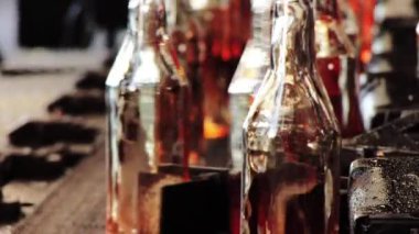 Cam şişeler için meyve suyu ya da bira ve fabrika imalatı