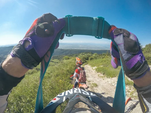 Bike speed journey in the mountains with the dirt bike Enduro in Caucasus Georgia — Stock Photo, Image