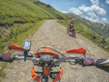 Dağ kir bisiklet Enduro yolculuk yüksek Kafkas Dağları