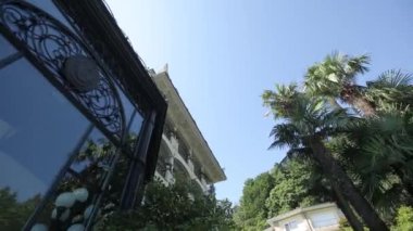 Güzel vintage eski binaların mimari Como Gölü
