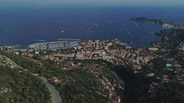 Boten jachten en boten in de haven van Nice in Frankrijk — Stockvideo