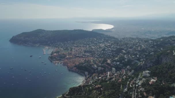 Čluny jachty a lodě v přístavu Nice ve Francii — Stock video