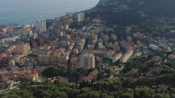 Monaco Monte Carlo stad Frankrijk zee stad poort yahts flats boten en casino — Stockvideo