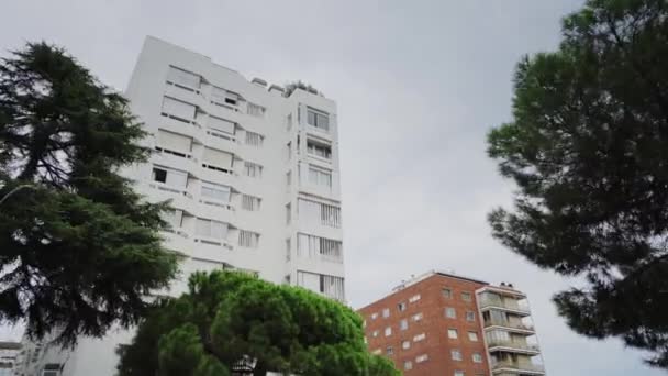 Barcelona stadens gator i Katalonien Spanien historiska stadsbilden Europa arkitektur — Stockvideo