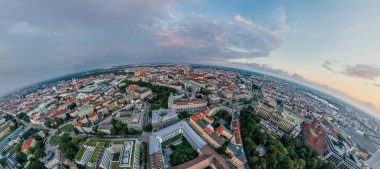Münih şehir hava dron 360 vr sanal gerçeklik panorama