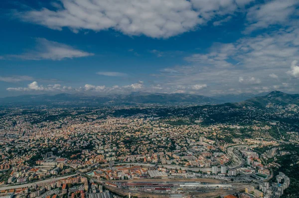 Niza ciudad en el sur de Francia en la costa azul una vista desde arriba Panorama Drone — Foto de Stock