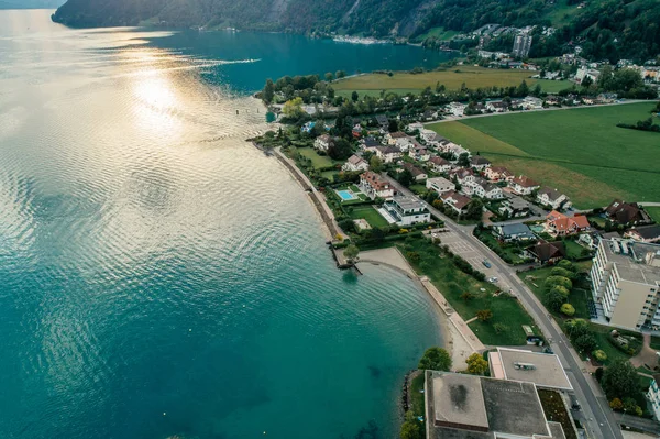 İsviçre dağ Gölü doğa dron havadan fotoğraf panorama