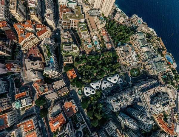 Montañas en Mónaco Monte Carlo ciudad riviera Drone foto de verano Air 360 vr realidad virtual drone panorama —  Fotos de Stock