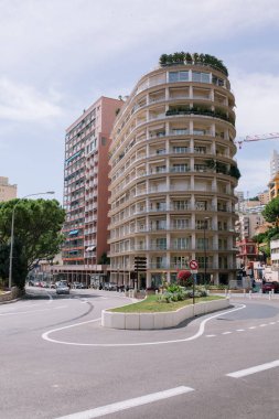 Monaco Şehir Monte Carlo'da Güney Avrupa'nın yaz sokaklarda