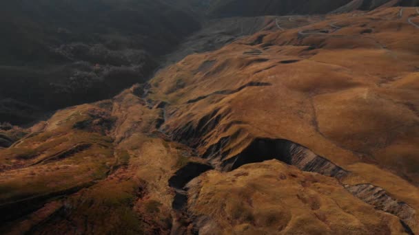 Kaukasische Georgië Rotsen Hooglanden Reis Drone Vlucht Platteland Avonturen Blauwe — Stockvideo