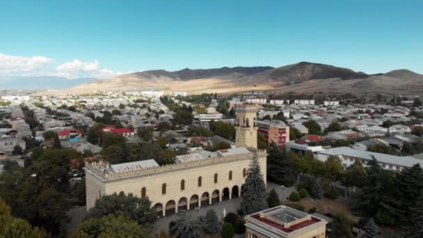 Gori şehir Georgia Stalins vatan 4k drone uçuş — Stok video