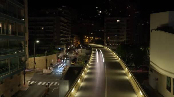 摩纳哥夜市蒙特卡洛镇汽车道路延时 — 图库视频影像