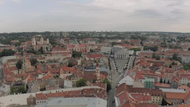 Vilnius Cidade velha o centro histórico da Lituânia — Vídeo de Stock