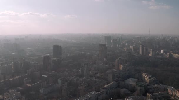 Wonen Huizen en flats in Kiev 4k Drone vlucht — Stockvideo