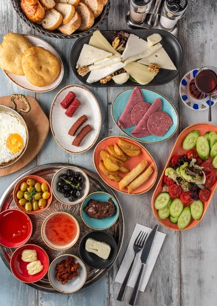 传统土耳其早餐 — 图库照片#