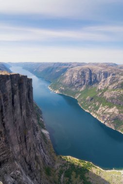 Norveç Lysefjord 'u, çok güzel bir manzara.