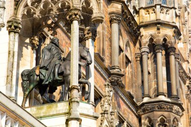 Marienplatz Belediye rathaus ve sütun Münih