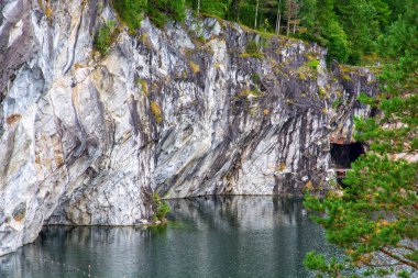 Mermer Kanyon Ruskeala Mountain Park Karelya, Rusya