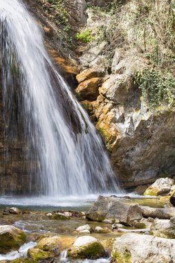 dağ nehir ve Jur-Jur Falls, Crimea