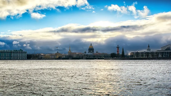 Saint Pétersbourg Rivière Neva Paysage Urbain — Photo