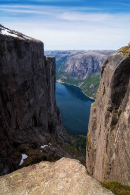 Norveç Lysefjord 'u, çok güzel bir manzara.