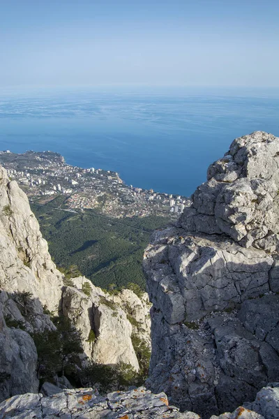 Karadeniz ve büyük dağlar, Balaklava, Crimea