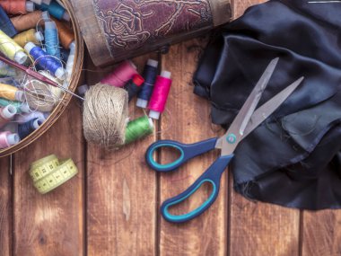 yükü ürünleri, konu, makas ve bez örgü