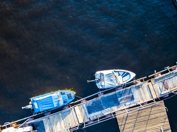 Direkt Ovanför Vyn Två Motor Kryssning Båtar Havet Kusten — Stockfoto