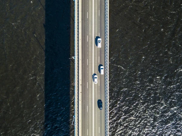 Top Bridge River Passing Traffic — Stock Photo, Image