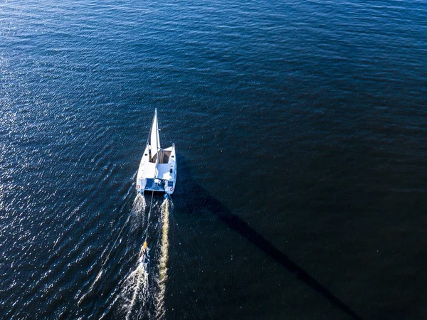 Aerial White Travel Cruise Yacht Isolated Blue Sea Still Water — Stock Photo, Image
