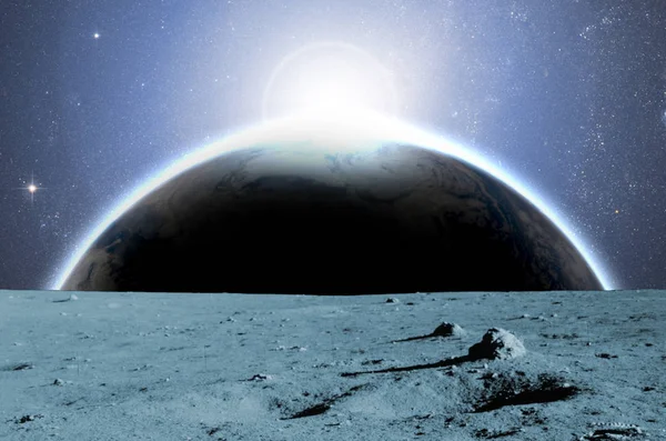 View to planet earth from moon surface b. elements of this image furnished by nasa — Stock Photo, Image