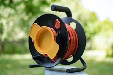 endüstriyel tel kablo elecricity bağlantı indusrty kavramları büyük rulo