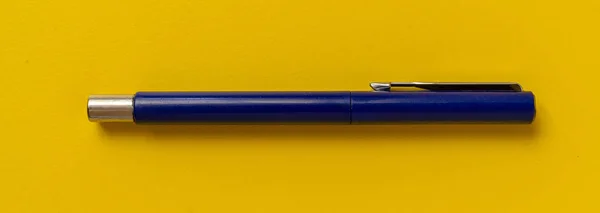 Класична Елегантна Ручка Фонтану Столі Проста Концепція — стокове фото