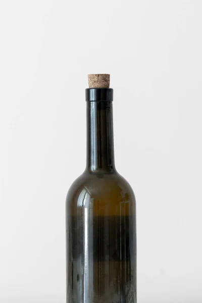 Botella Vidrio Simple Para Maqueta Alcohol Aislado —  Fotos de Stock