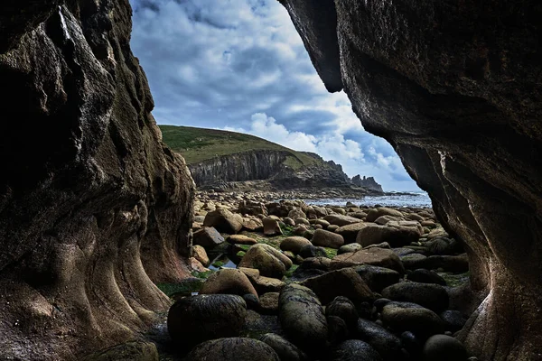 Cave Entrance Landscape Looking Headland — Stock Photo, Image