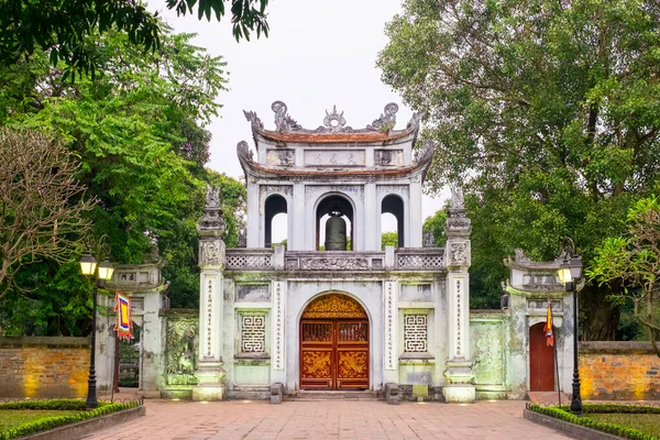 Temple Literature Gate Dusk Dong District Hanoi Vietnam — Stock Photo, Image