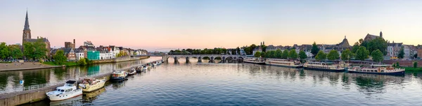 Nederländerna Limburg Maastricht Panoramautsikt Över Floden Meuse Maas — Stockfoto