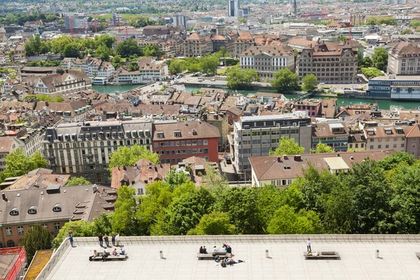 Persone Godono Della Vista Dalla Polyterrasse Sotto Istituto Federale Tecnologia — Foto Stock