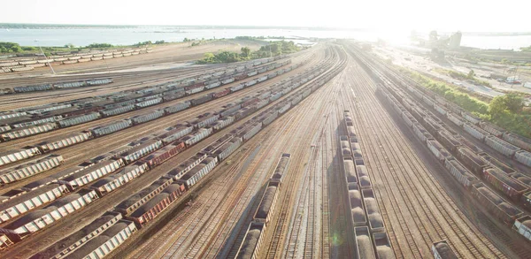 维吉尼亚港的煤车覆盖范围 — 图库照片