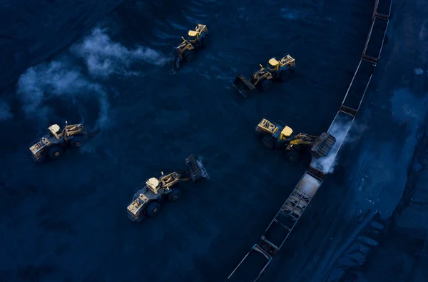 Disparo Aéreo Sobre Refinería Durante Atardecer — Foto de Stock