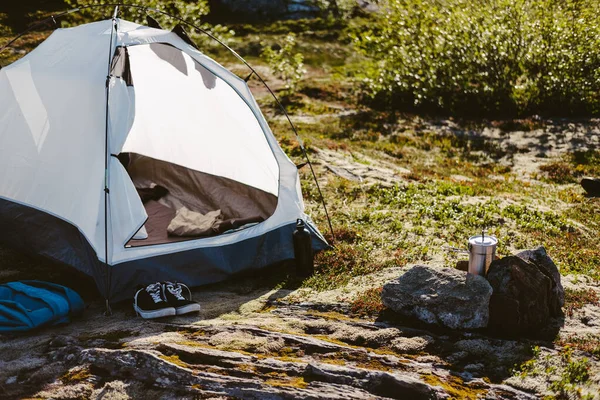 Tenda Campeggio Scarpe Pentola Campeggio — Foto Stock