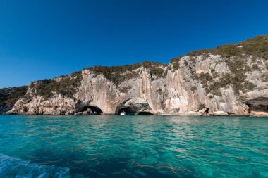Grotta del Bue Marino İtalyan Sardunya Adası Deniz üzerinden