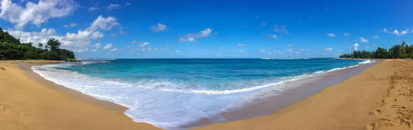 Vista panorâmica de Haena Beach Park com Tunnels Beach (Makua Bea — Fotografia de Stock