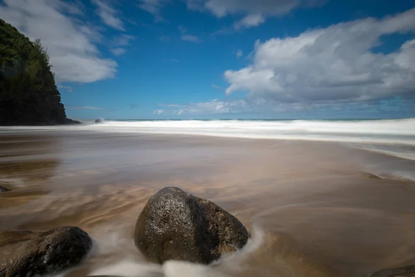 Hanakapiai Beach, Kauai, Hawaii, Estados Unidos — Foto de Stock