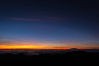 Haleakala Krateri'nde gün doğumu, Maui, Hawaii, Amerika Birleşik Devletleri