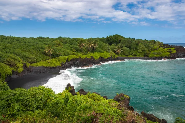 Waianapanapa Black Sand Beach, Maui, Hawaii, Amerika Birleşik Devletleri