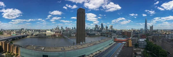 Paisaje urbano panorámico de Londres, Reino Unido — Foto de Stock